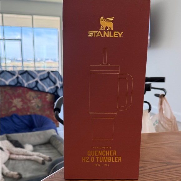 Stanley Quencher H2.0 Tumbler - Dark Brown - Picture 3 of 4